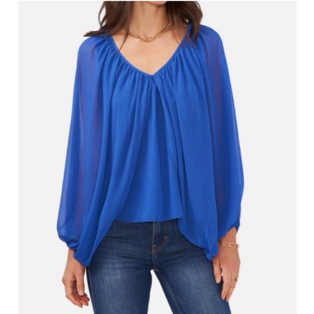 NWT Vince Camuto Solid Balloon Sleeve Batwing Top